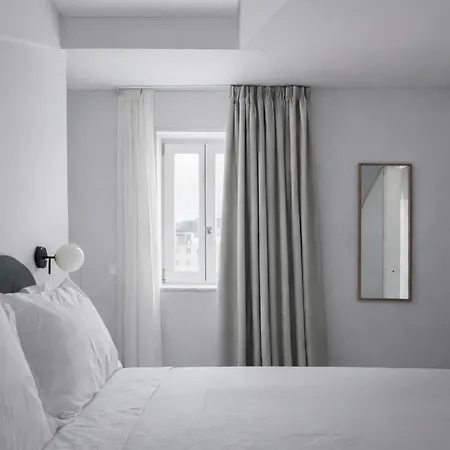 Apartment Lsa Mouraria By Numa *