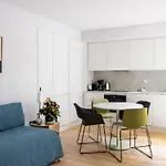 Lsa Mouraria By Numa *