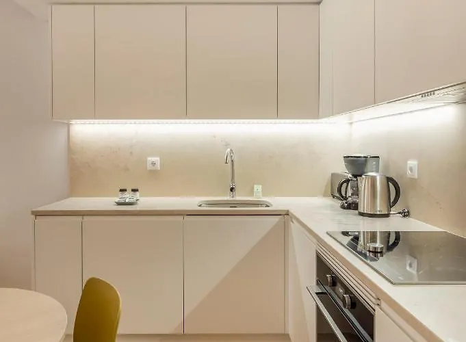 Serviced - Mouraria דירה ליסבון